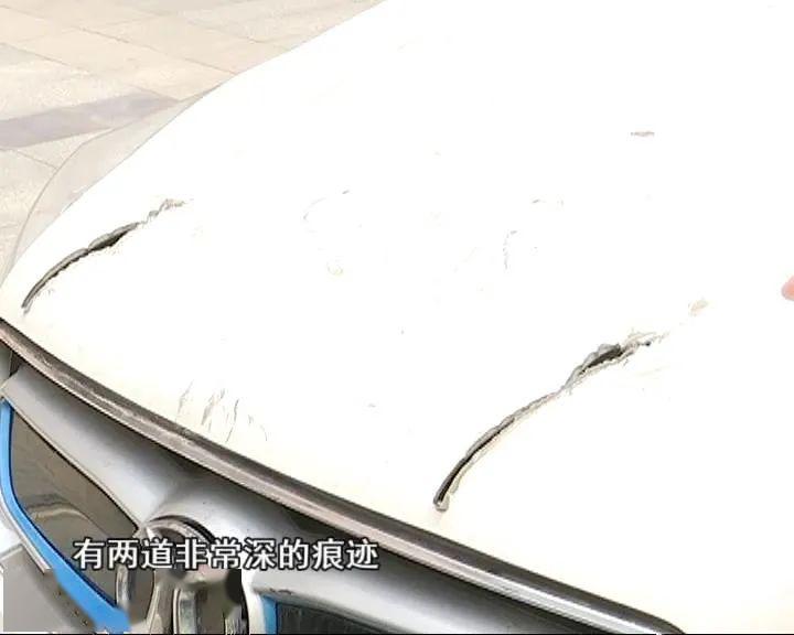 广州35岁网约车司机凌晨遭劫曾加油撞击路边皮卡，遇害后凶手用其指纹转走4000元之后驾被害人网约车抛尸