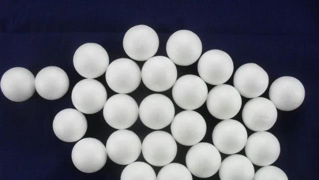 伽利略铁球实验结论,伽利略的铁球实验推翻了谁的理论