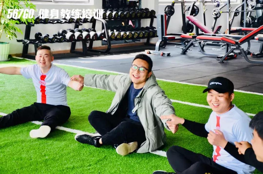 开学季|春风十里，不如与你相遇。湖南健身教练培训长沙校区