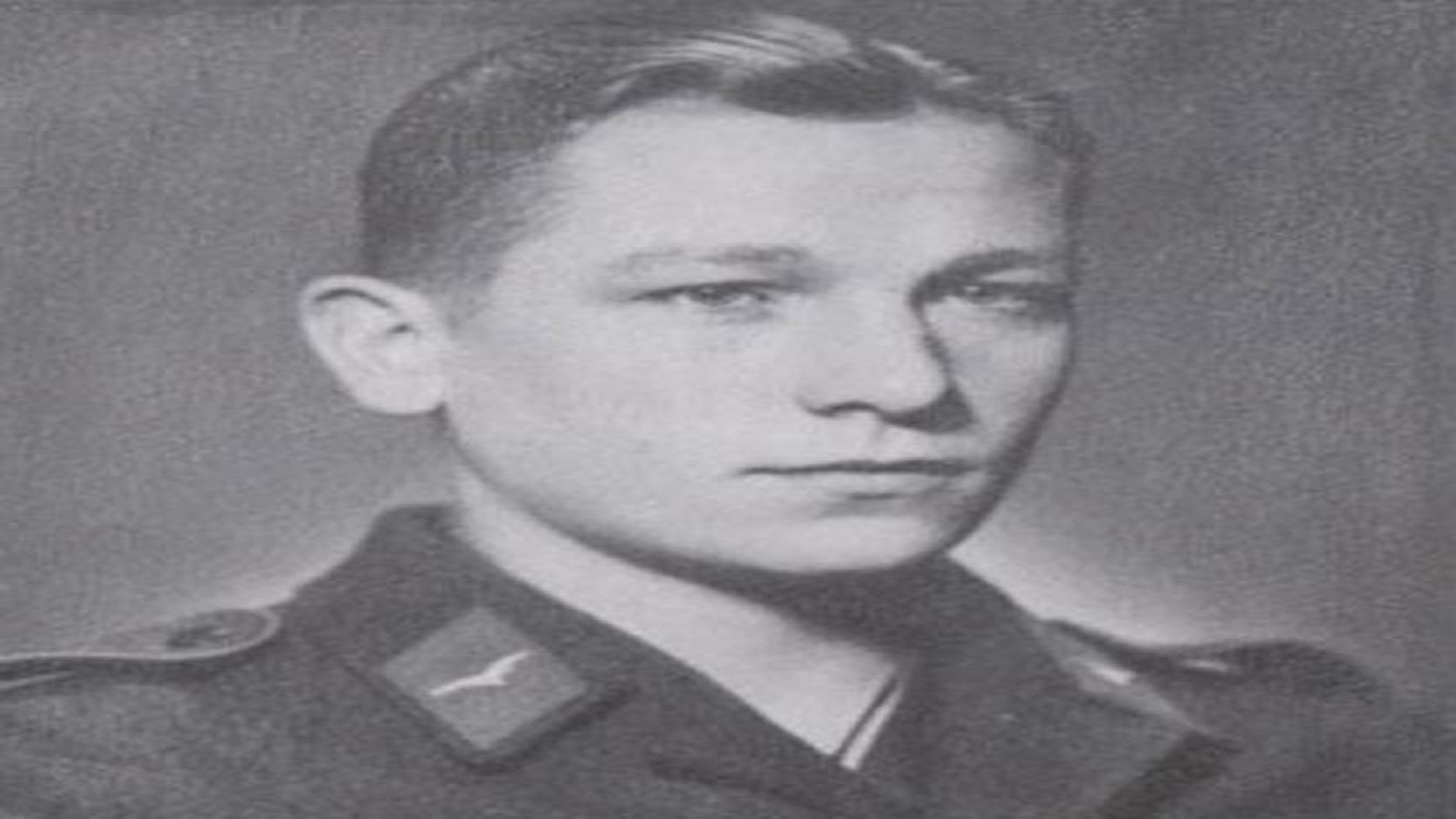 从普通纳粹伞兵，变成球场上的传奇门将，特劳特曼的别样人生