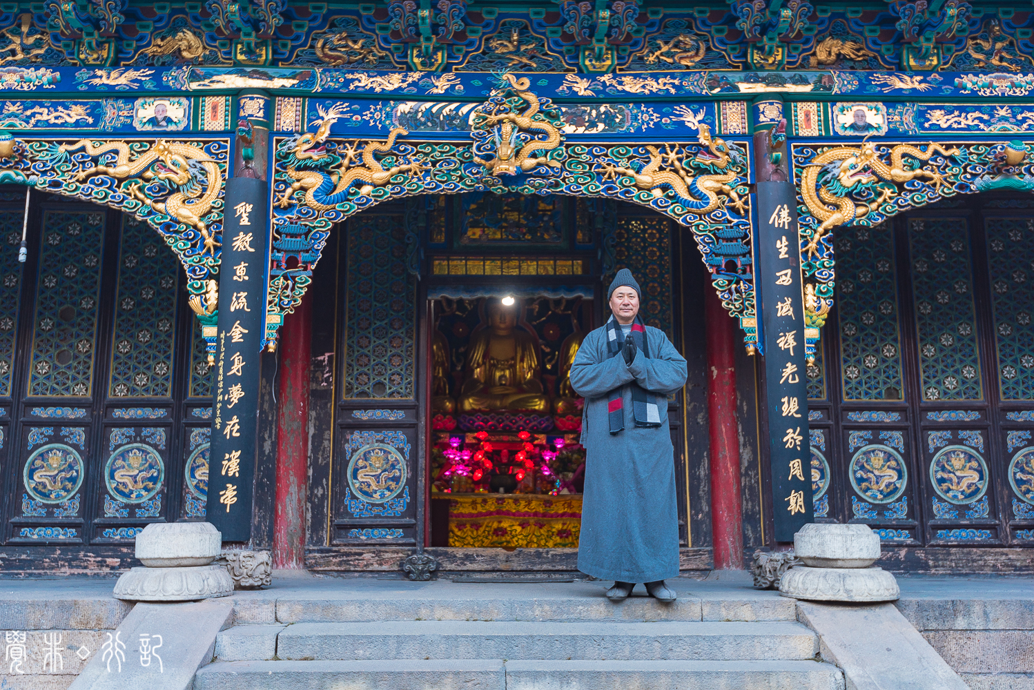 文殊菩萨的道场是哪个佛教名山,文殊菩萨最大的寺院在哪里