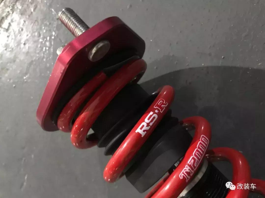 丰田86轮毂装18寸还是17寸好,丰田86加宽体