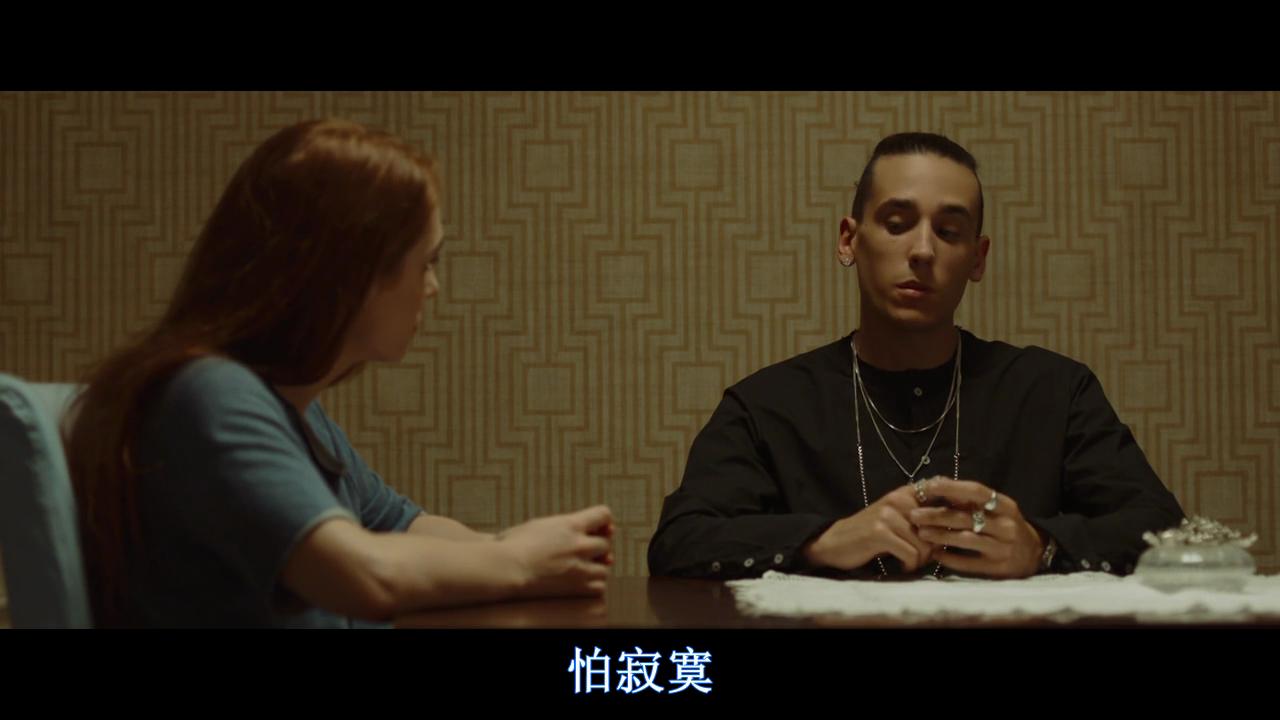 豆瓣7.1《冠军》：意甲豪门俱乐部天才球星的人生蜕变之旅