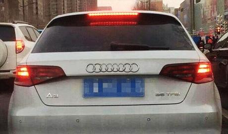 奥迪5环车标什么档次,奥迪四个环标志是什么