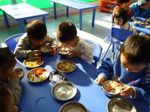 宝宝上幼儿园瘦了怎么回事,为什么小孩读幼儿园反而瘦了呢