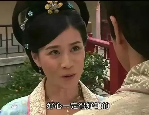 被嘲笑路人长相的搞笑网红TwanKuyper，成为Versace男模