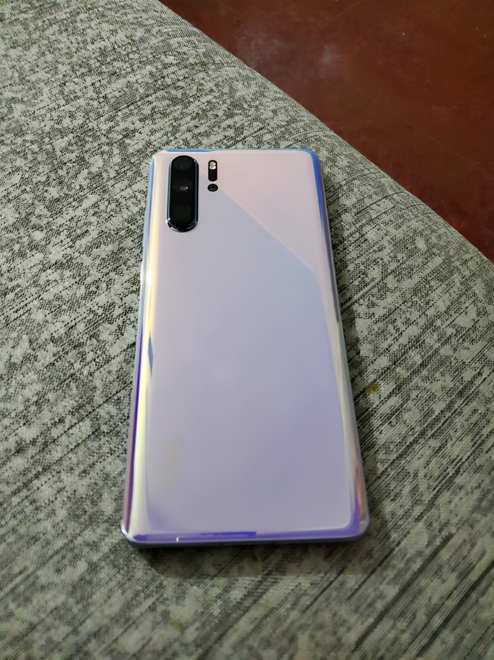 老人机运存8g够用吗,现在8g运存手机够用吗