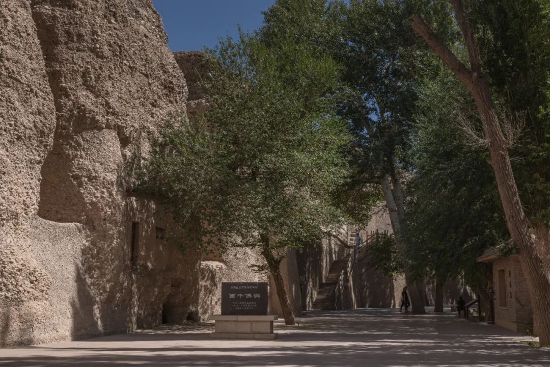 敦煌为什么会是佛教圣地,敦煌为什么能闻名世界