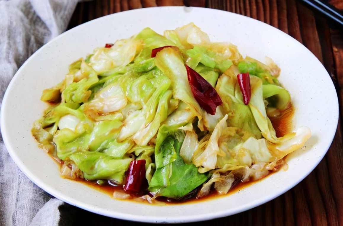 买包菜哪种最好,包菜买松点还是紧实点