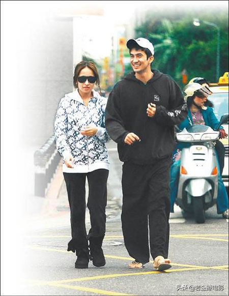 萧亚轩19年换16个男友视频,萧亚轩17年换15个男友