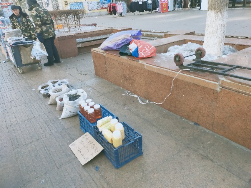 在黑河摆摊必须会俄语吗,黑河早市摆摊大妈讲俄语