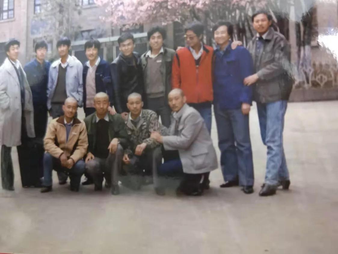 随笔忆往昔峥嵘岁月,随笔记忆犹新的春天往事