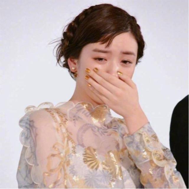 看剧看哭了会影响胎儿吗,看剧看哭的心理变化过程