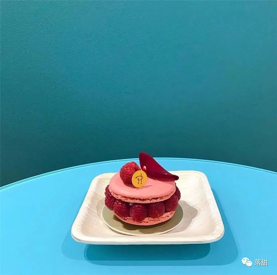 杂谈|你会不会在乎:盘子和甜品配不配?