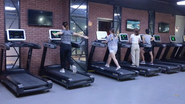 赤兔pro跑步机怎么加油,赤兔跑步机pro免加油