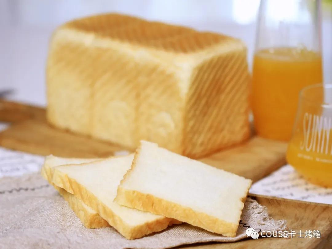 软糯香甜的吐司面包,绵软的云朵面包