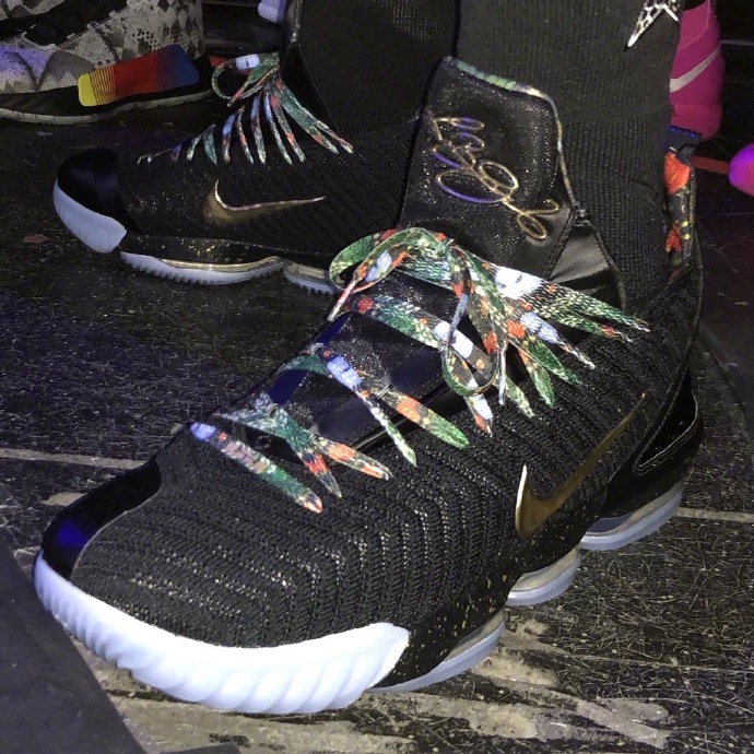 airjordan4retro联名款,airjordan4联名球鞋