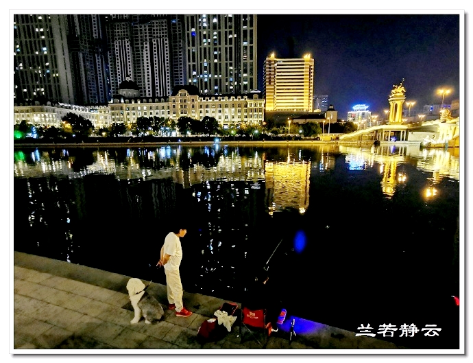 夜幕下的天津海河，美爆了