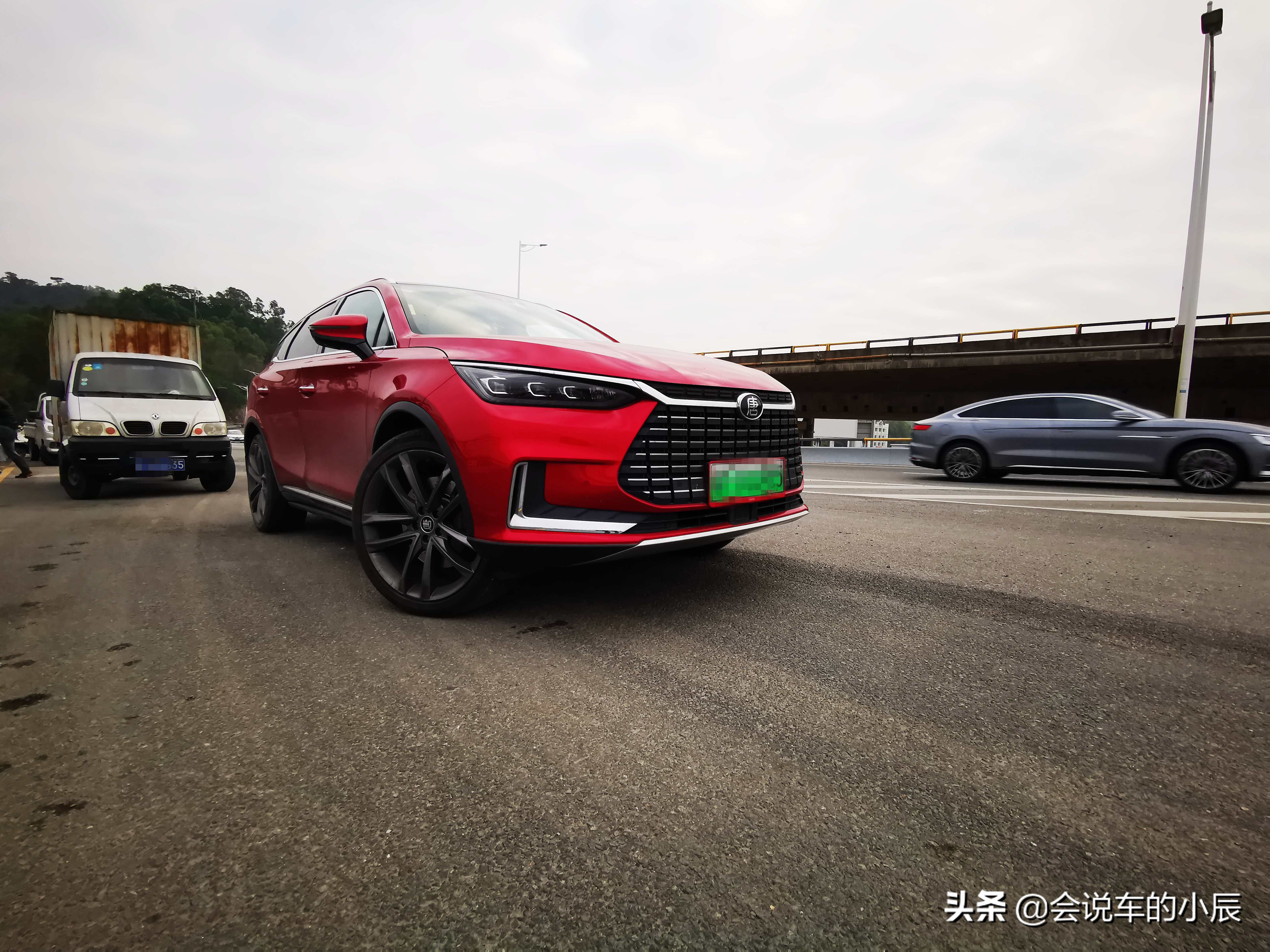 唐ev车钥匙功能解读,22款唐ev车内nfc感应