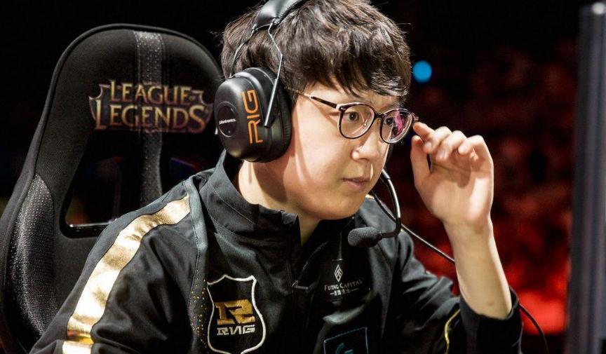 uzifaker2019,uzi十大经典操作faker