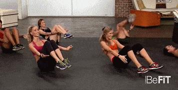 体脂偏低怎么练出马甲线,体脂率17多久能练出马甲线