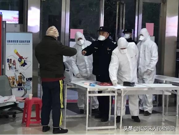 援鄂医护表白民警,小护姐表白中国警察