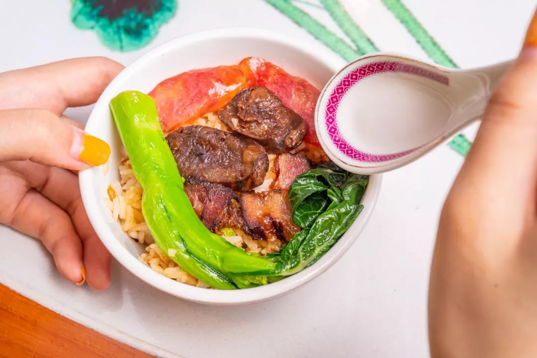 排爆新天地!魔都港式火锅界杀出黑马,开卖「澳洲青龙黄金锅」