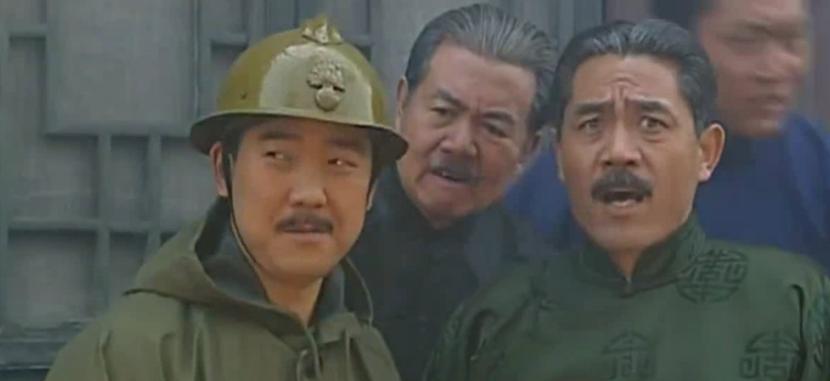 新闻联播片头多少年了,开播40多年新闻联播换片头背景