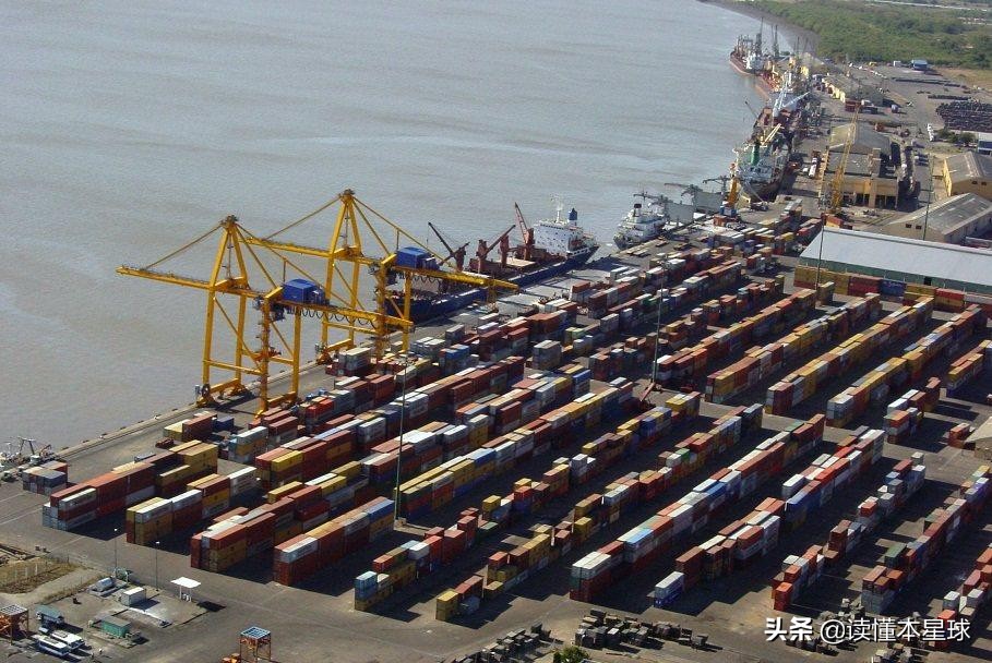 200个鄱阳湖容量的马拉维湖，如何成非洲三国角逐主战场？