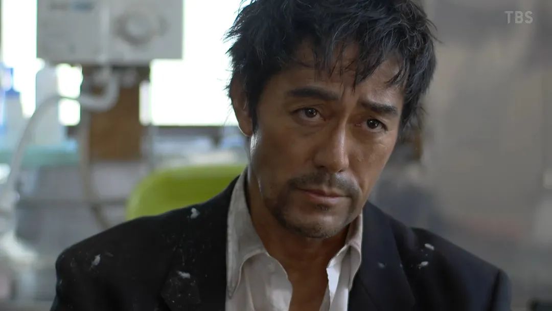 时隔16年,那个律师男人再度归来《龙樱2》依然热血