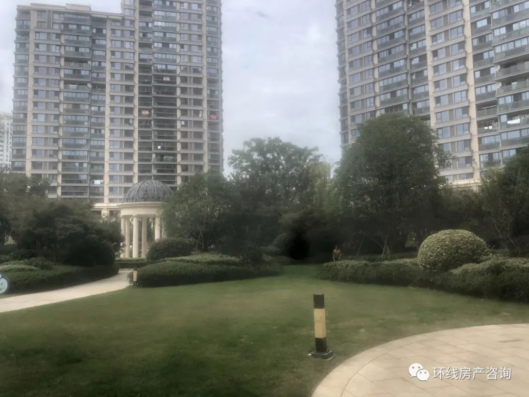 新湖青蓝国际青云一号,融创青云壹号和中粮瑞虹海景壹号