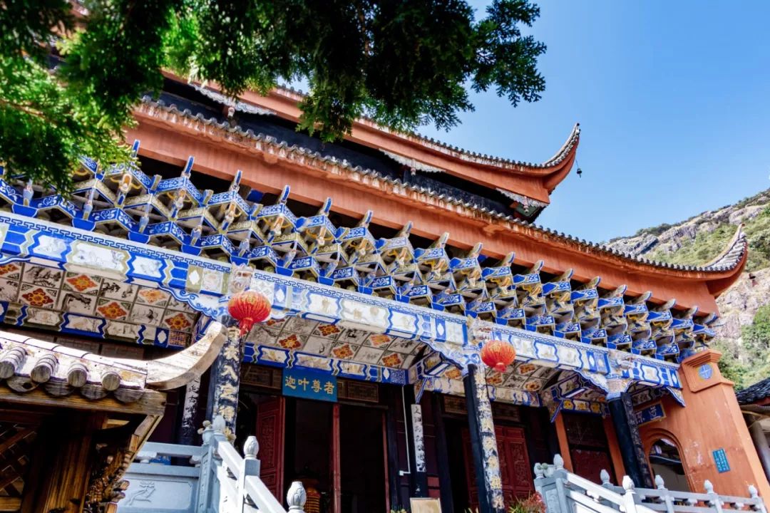 大理鸡足山奇观,从山角看大理鸡足山的传说