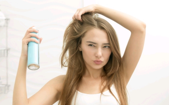 欧莱雅护发精油金色和绿色,欧莱雅护发精油干枯