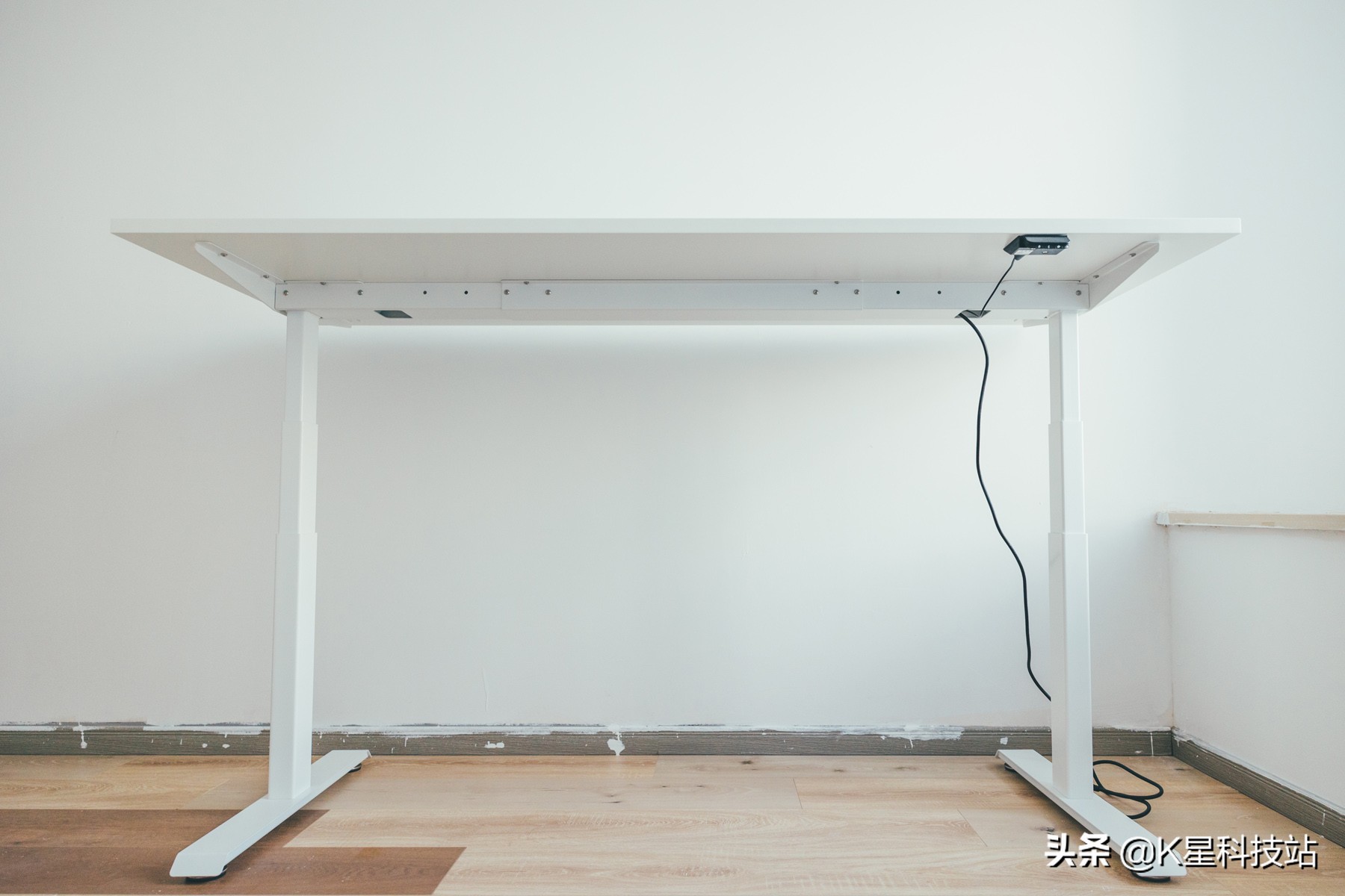 极简主义工作台设计,极简主义工作台