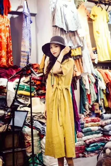 杭州四季青女装批发档口直播,直播杭州四季青女装大清仓