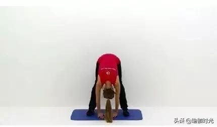 最简单的拉伸小腿动作,10个拉伸小腿的方法视频