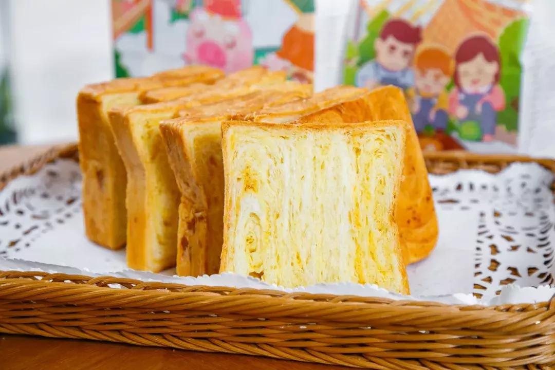 凭借一条吐司火遍全国大江南北，这次终于来到昆明了