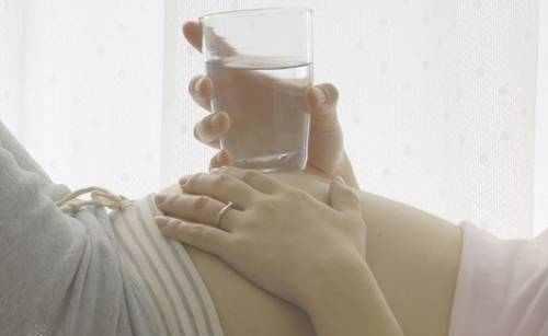 孕吐真的一点办法都没有吗,孕吐不是干呕