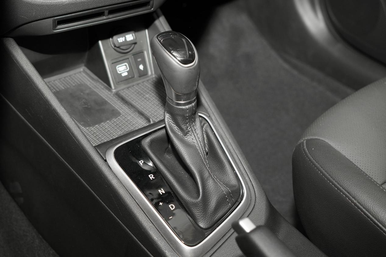 17年现代悦纳1.4l驾驶感受,现代悦纳开空调油耗