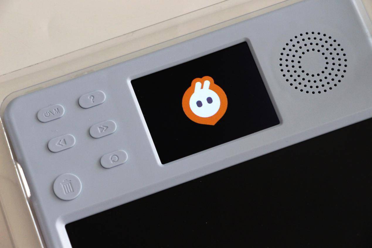 小寻智能画板哪个款功能更多,小寻画板和tintzone