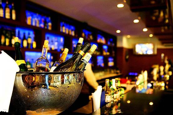 来夜店要懂夜店的规矩,去酒吧夜店什么流程