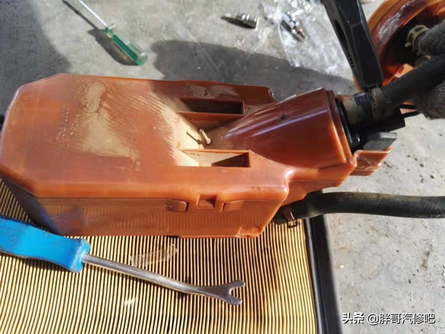 19年蓝鸟难启动很抖,2004年老蓝鸟