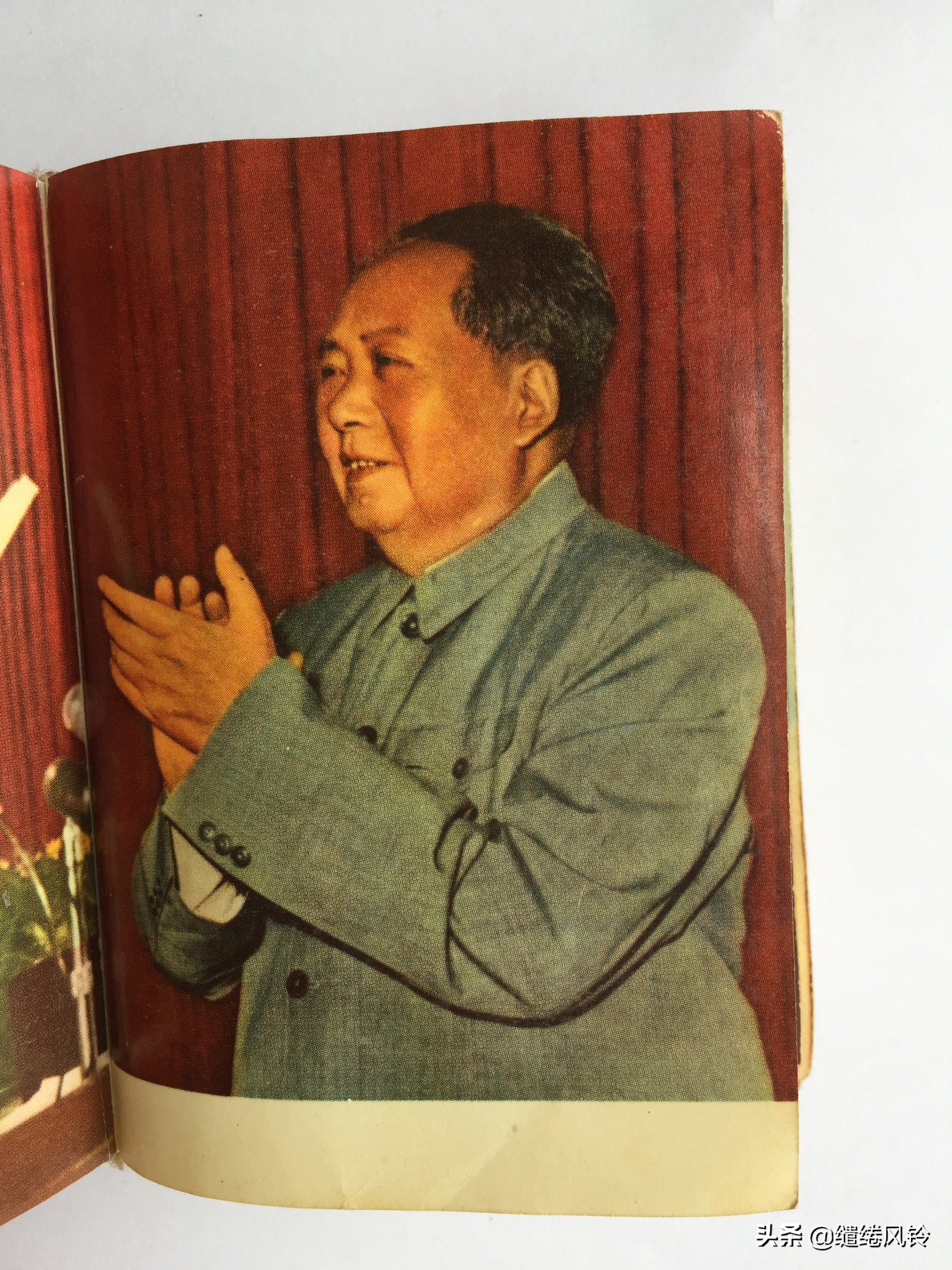 《毛主席诗词》：一本极其珍贵的“红宝书”，永恒不朽的经典篇章