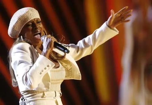 看完这篇文章，你就可以跟“内行”的朋友一起侃《乐队的夏天》啦