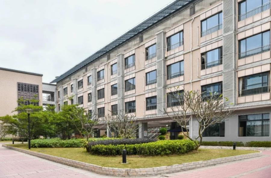 长岭居小学升初中,长岭居小学在黄埔区的排名