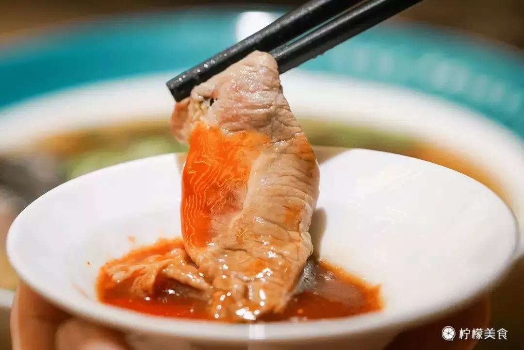 越南牛肉粉多少钱一碗,胡志明最好吃的越南粉