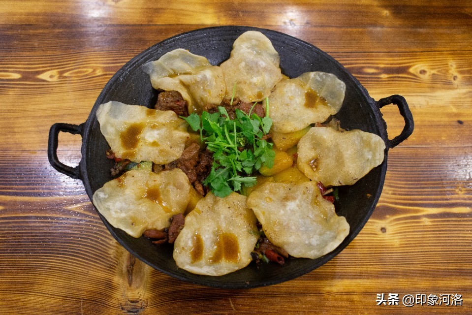 你吃过柴火饭吗,你吃过真正的柴火饭吗