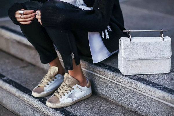 十大奢侈品牌休闲运动鞋,鞋子运动鞋男夏季透气高街