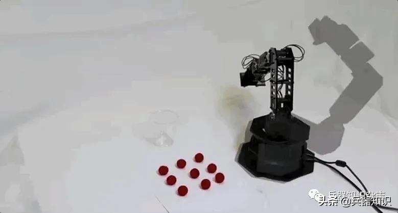 AI军事畅想专访《智能化战争》作者吴明曦研究员