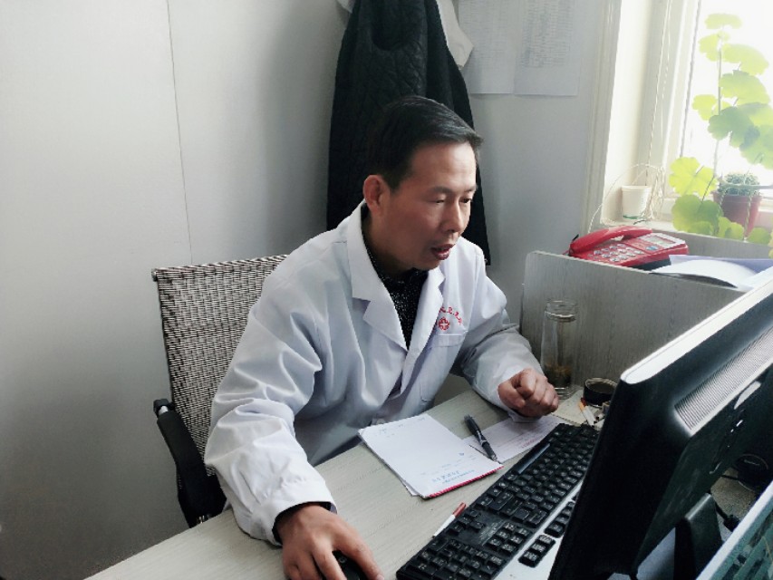 千户镇卫生院在哪里,千户镇干部名单